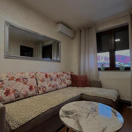 Apartman Basic Ντόμποϊ Εξωτερικό φωτογραφία